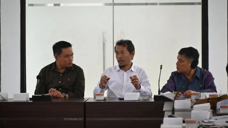 Bupati dan Ketua DPRD Pimpin FGD Sejarah Humbahas