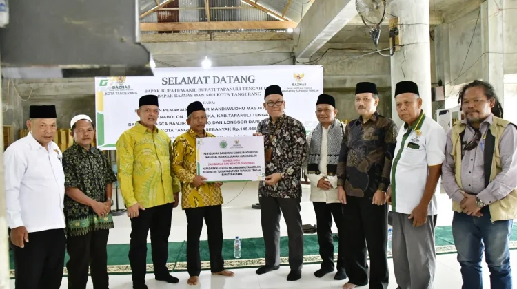 BAZNAS Kota Tangerang Bantu Kamar Wudhu Masjid Al Huda Hutanabolon