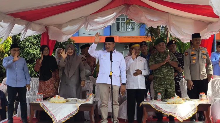 Pawai Ta’aruf Meriahkan MTQ Tapteng 2026