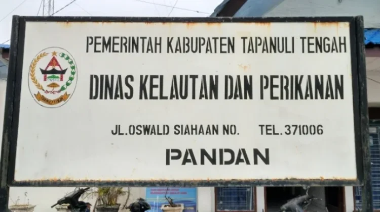 DKP Tapteng Kembali Layani Nelayan Beli BBM Subsidi