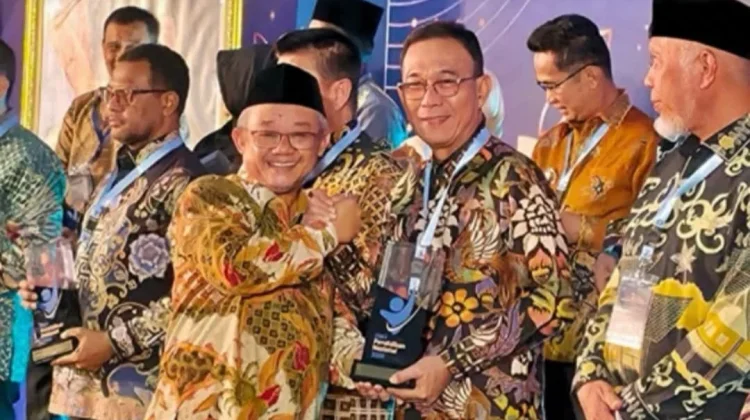 Tapsel Kabupaten Terbaik, Bupati: Berbenah untuk Kualitas Pendidikan