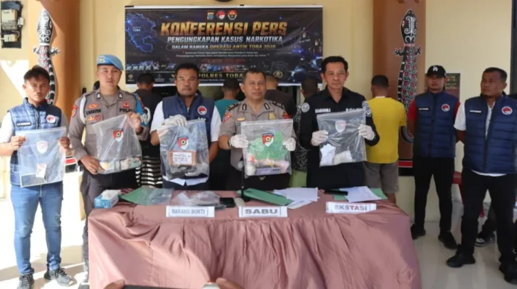 Polres Toba: Kasus Sabu dan Ekstasi, Sebelas Tersangka