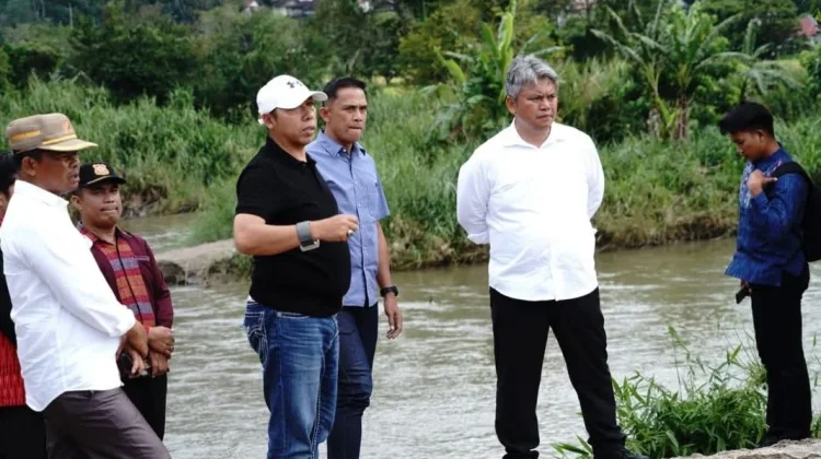 Bupati Taput Serap Aspirasi Warga Siatas Barita