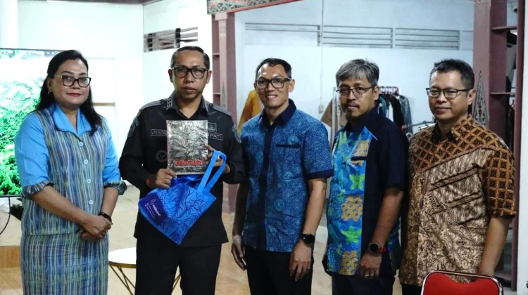 Pemkab Taput Dorong Pengembangan Sereh Wangi sebagai Komoditas Unggulan Daerah