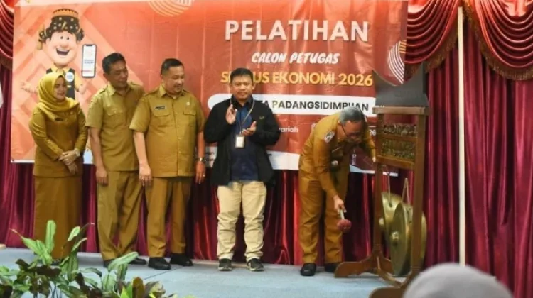 Sekda Padangsidimpuan Buka Pelatihan Calon Petugas Sensus Ekonomi