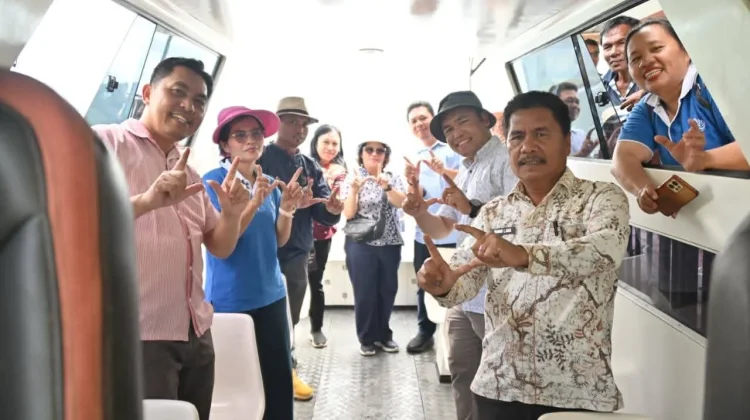 Bupati Humbahas Apresiasi WKRI Jaga Kelestarian Danau Toba