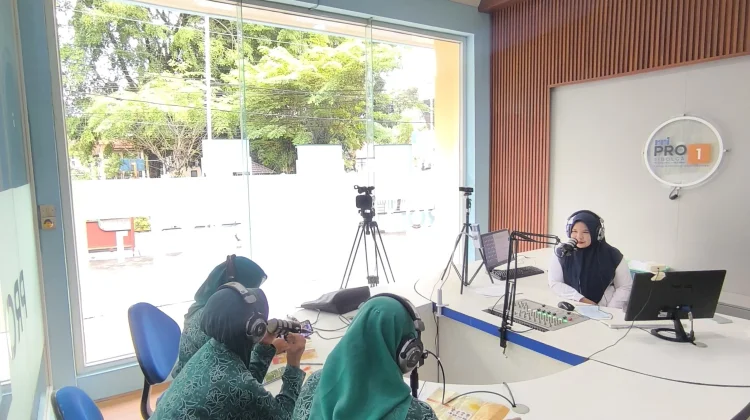 Pahami IVA Test Deteksi Dini Kanker Serviks Perempuan