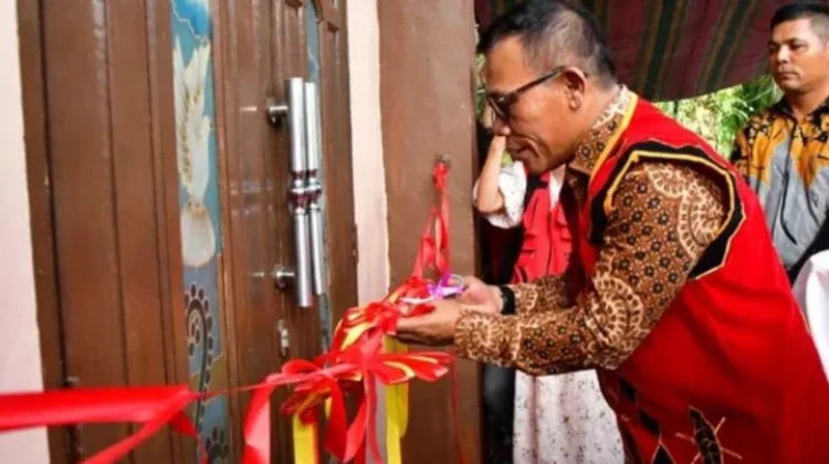Bupati Tapteng Hadiri Pemberkatan Gereja St Rafael Lumut
