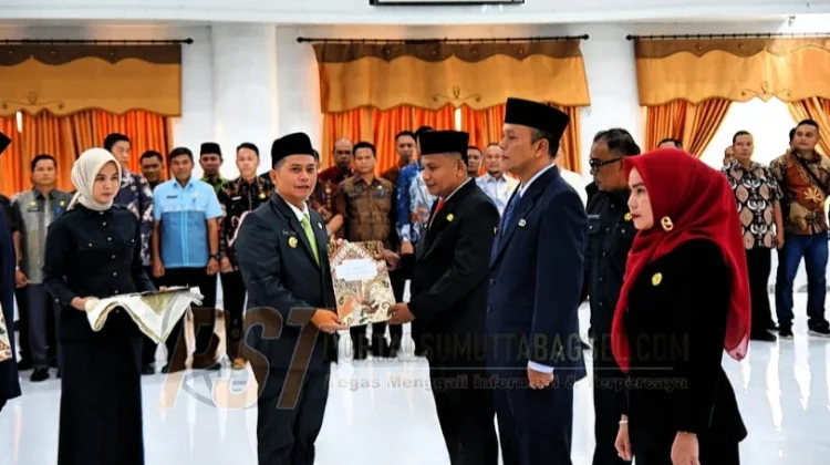 Pelantikan Empat Pejabat JPT Pratama Pemkab Palas