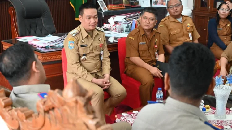 Kepala BPN Kunjungan Silahturahmi Kepada Bupati Humbahas