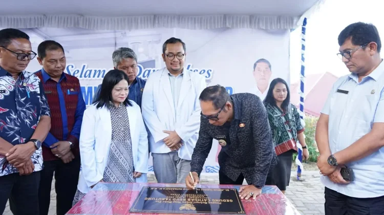Bupati Resmikan Gedung Cathlab RSUD Tarutung