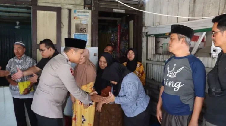 Kapolres Padangsidimpuan Melayat ke Rumah Duka Peserta SPPI KNMP