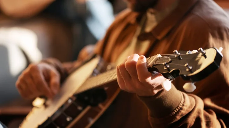 Pelestarian Musik Tradisional Hadapi Tantangan Modernisasi