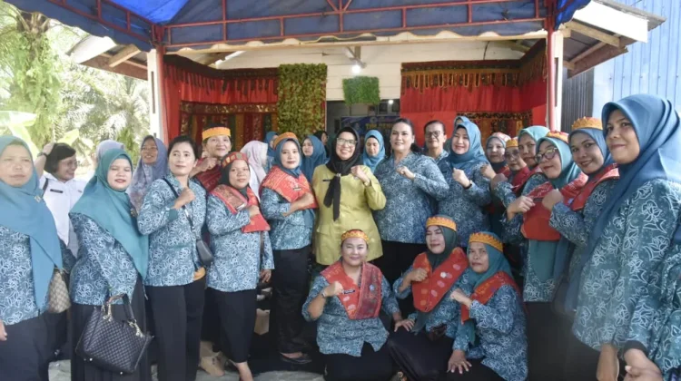 TP PKK Sumut Monitoring Desa Aek Gambir Tapteng
