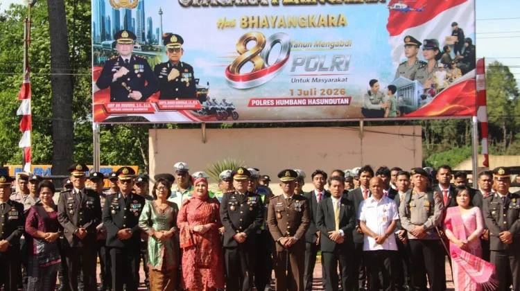 Pemkab Humbahas Hadiri Upacara Hari Bhayangkara ke-80 Tahun 2026