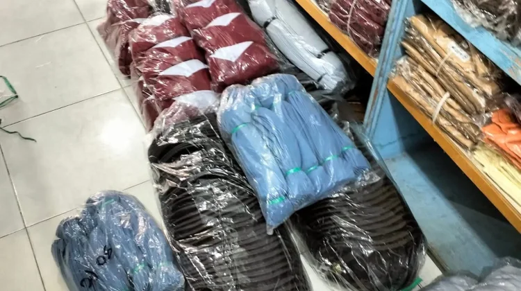 Penjualan Baju dan Peralatan Sekolah di Sibolga Sepi