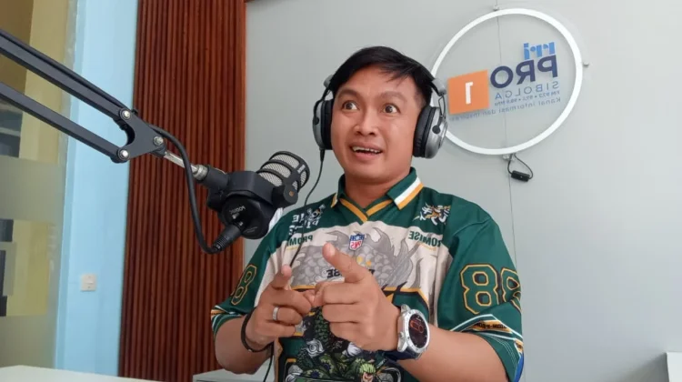 Sekolah Bangun Budaya Hemat Energi sejak Dini Bersama