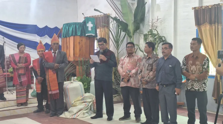 Pemkab Taput hadiri Pesta Gotilon HKBP Parsaoran Kecamatan Pagaran