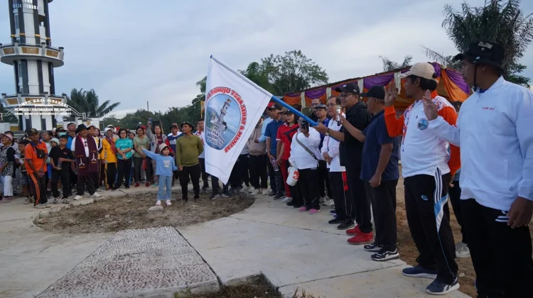 Jalan Santai Rayakan HUT ke-2 Tugu Raja Sibarani
