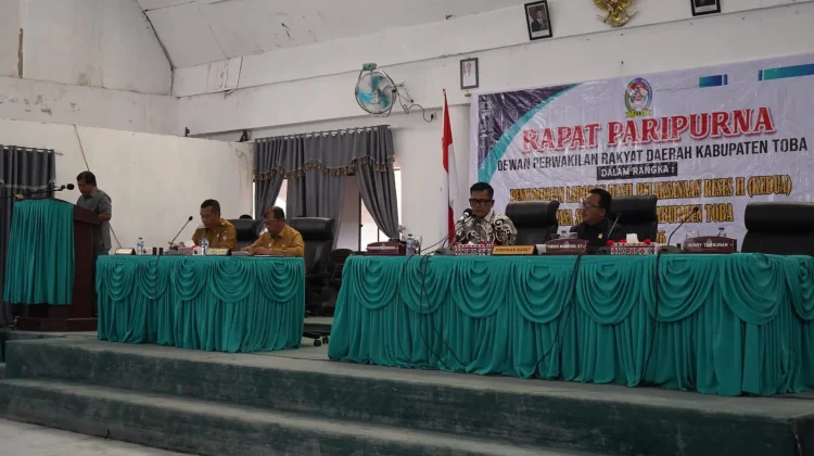 Paripurna DPRD Hasil Pelaksanaan Reses II Kabupaten Toba Dilaksanakan