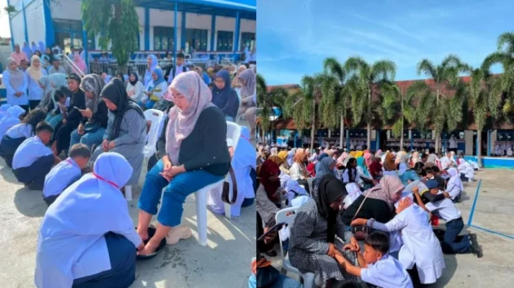 Siswa Baru SMPN 1 Padangsidimpuan Basuh Kaki Orangtua saat MPLS