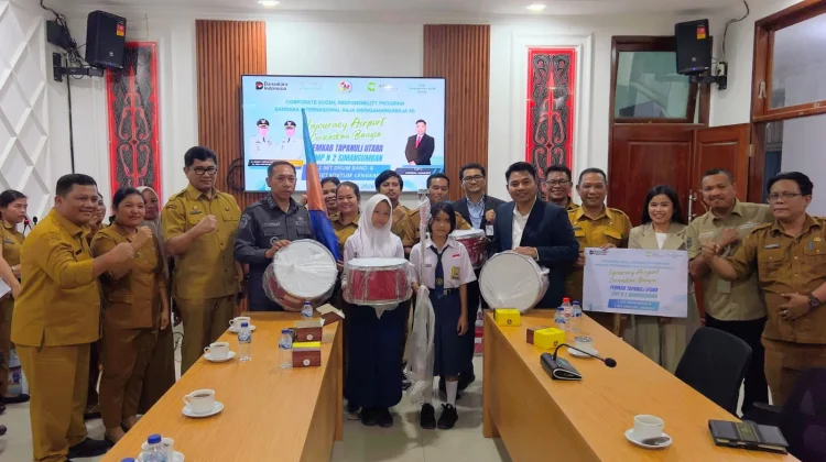 Bupati Taput Sambut Baik Bantuan PT Angkasa Pura untuk SMP N 2 Simangumban