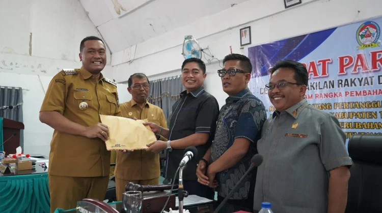 Pandangan Umum Fraksi Atas Ranperda yang Diajukan Eksekutif