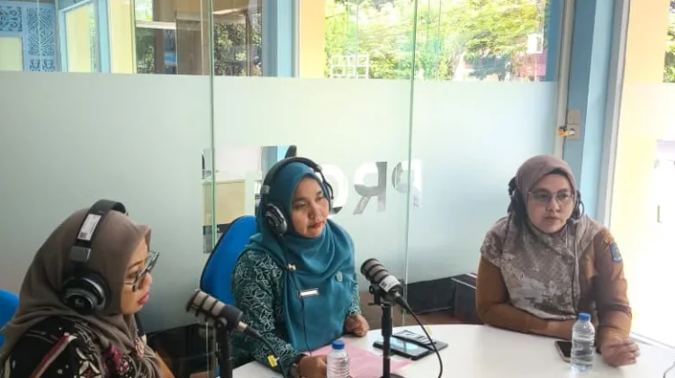 Peran Suami dalam Melakukan Pemeriksaan IVA Test