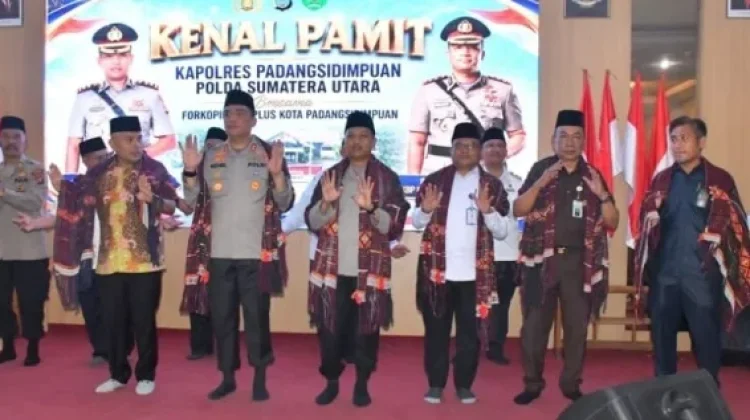 Wali Kota Padangsidimpuan Hadiri Kenal Pamit Kapolres