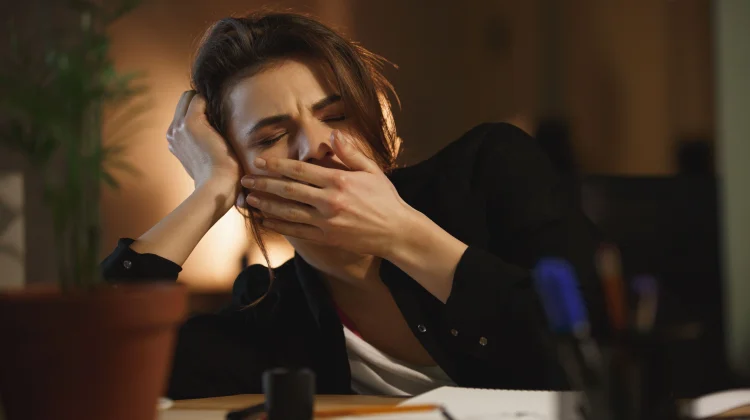 Profesi yang Paling Sering Kurang Tidur
