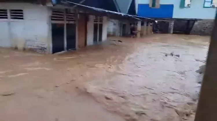 Empat Kecamatan Terdampak, BPBD: Terparah Tukka Banjir Bandang