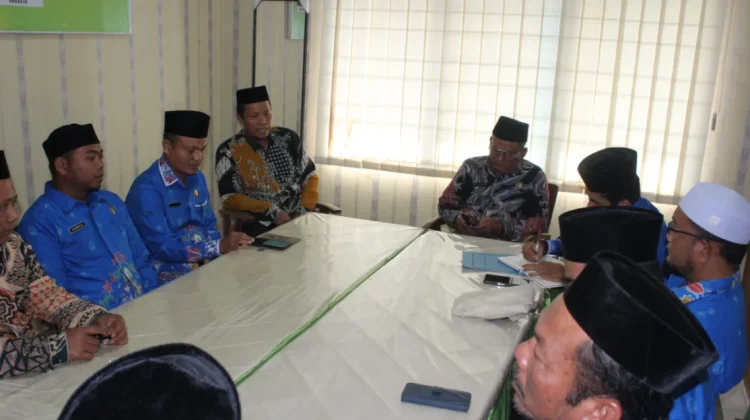 Kakan Kemenag Tapteng Terima Audiensi APRI Bahas Program Pelayanan