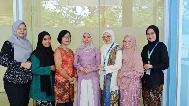 Hari Kebaya Nasional : Kebaya hidup Lintas Generasi