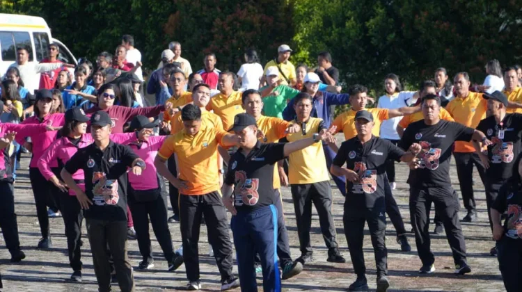 Senam Massal dan Cek Kesehatan Gratis Meriahkan HUT ke-23 Kabupaten Humbahas