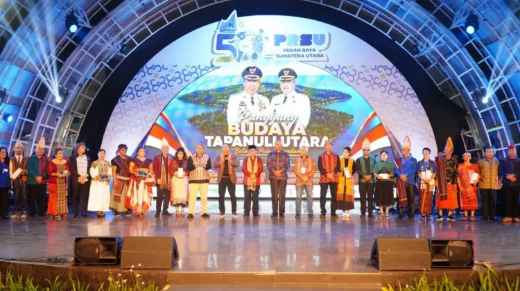 Panggung Budaya "Beta Tu Pulo Sibandang" Meriahkan PRSU Ke-50