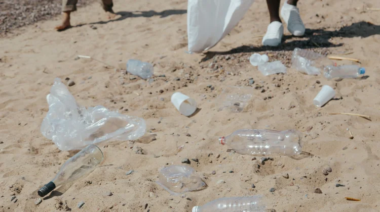 Limbah Plastik Masih Jadi Ancaman