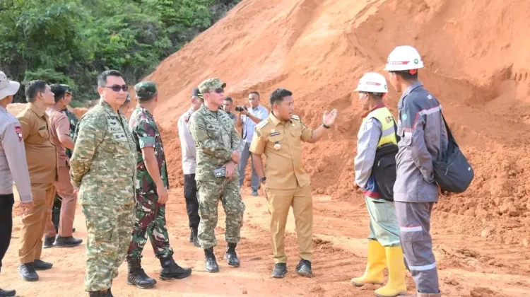 Wali Kota Sibolga Dampingi Tim Supervisi Tinjau Wilayah Terdampak Bencana