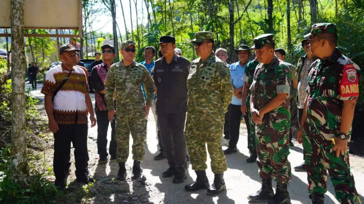 Pemkab Taput Dampingi Satgas PRR Sumut Tinjau Lokasi Prioritas