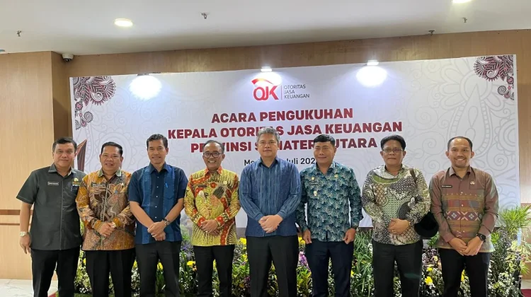Pemkab Taput hadiri Pengukuhan Kepala OJK Provsu
