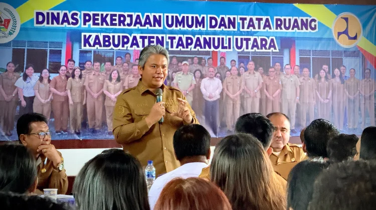 Tingkatkan Pelayanan Publik, Wakil Bupati Taput Dorong Call Center Infrastruktur