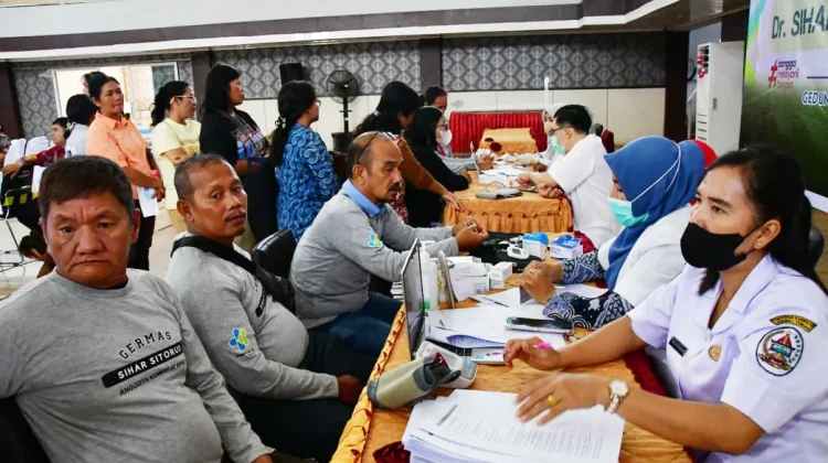 Bupati Tapteng dan Anggota Komisi IX DPR Sosialisasi Keselamatan Pasien