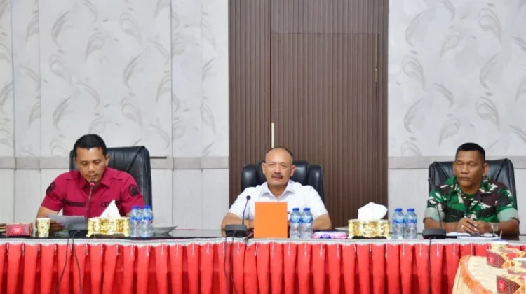 Wakil Bupati Tapanuli Tengah Pimpin Rapat Persiapan HUT ke-81 RI