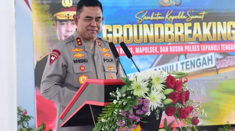 Masinton Mahmud Hadiri Groundbreaking Masjid Al Munawar dan Rusun Polres Tapteng