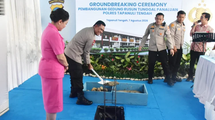 Masinton Mahmud Hadiri Groundbreaking Masjid Al Munawar dan Rusun Polres Tapteng
