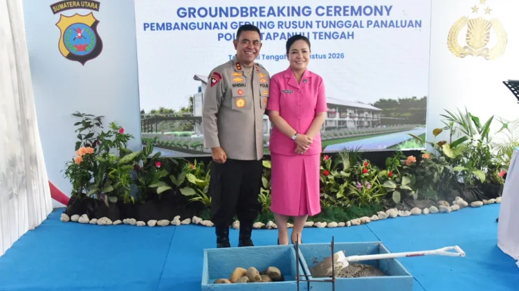 Masinton Mahmud Hadiri Groundbreaking Masjid Al Munawar dan Rusun Polres Tapteng