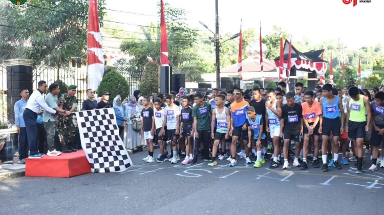 Semarak HUT RI, Wali Kota Sibolga Lepas Lomba Lari 3k & 5k Pelajar