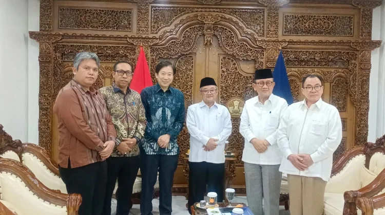 Audiensi ke Kemendikdasmen dan Kemenag, Bupati Taput Laporkan Penanganan Sekolah