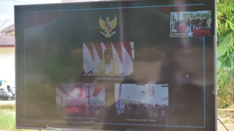 Wabup Tapteng Ikuti Peresmian Ribuan Jembatan dan Titik Air Bersih okeh Presiden
