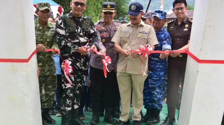 Wabup Tapteng Ikuti Peresmian Ribuan Jembatan dan Titik Air Bersih okeh Presiden