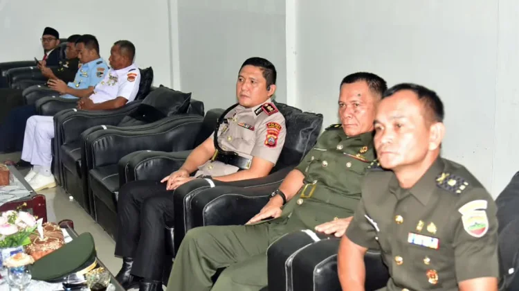 Bupati Tapteng Ikuti Pidato Presiden RI